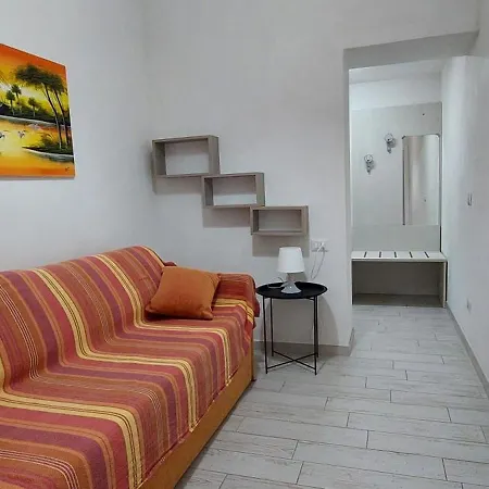 Apartment Brandneue In Mit Schwimmbad